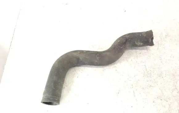 BMW 3 E36 Engine coolant pipe/hose 11532244752 2244752