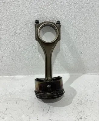 Audi A4 S4 B7 8E 8H Piston R011