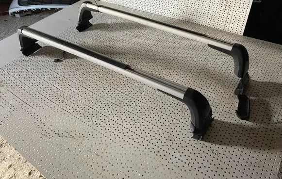Renault Captur Roof bar rail