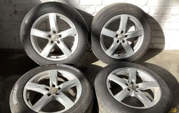 Suzuki Grand Vitara II R18 alloy rim R1818X8JET39