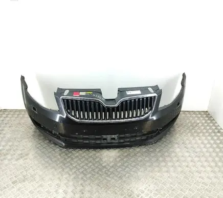 Skoda Octavia Mk3 (5E) Front bumper 5E0807221