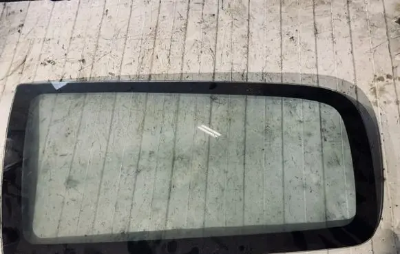 Honda Civic Rear side window