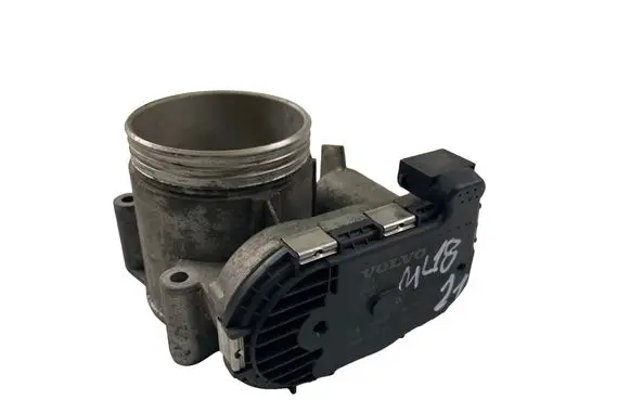 Volvo XC70 Throttle valve 30711553