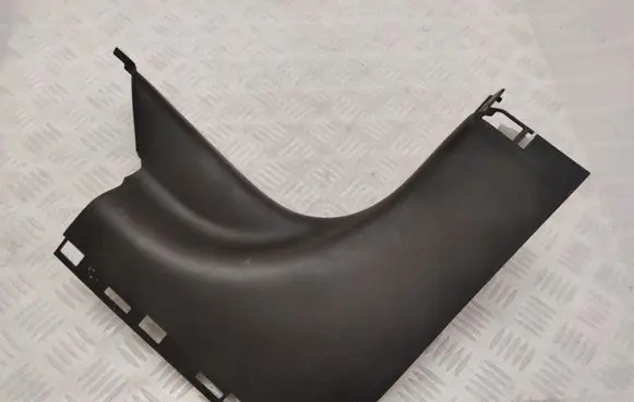 Ford Mustang VI Front sill trim cover FR3B6302348AFW