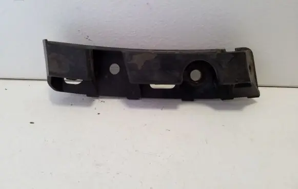 Peugeot 508 Front bumper mounting bracket 9686570480