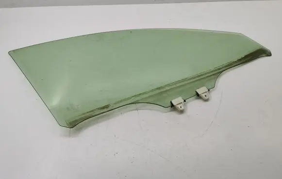Mazda CX-5 Front door window glass four-door