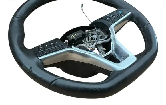 Nissan X-Trail T32 Steering wheel 058c 058b
