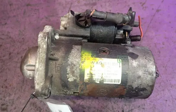 Volkswagen Polo III 6N 6N2 6NF Starter motor 085911023E