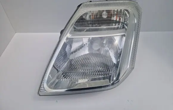 Citroen C2 Headlight/headlamp 9680128380
