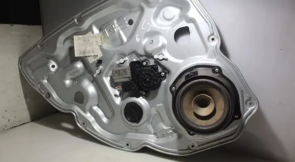 Fiat Croma Rear window lifting mechanism without motor