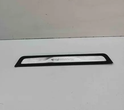 Hyundai Santa Fe Front sill trim cover 858842W500