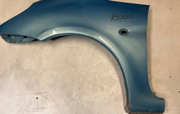 Citroen Xsara Picasso Fender 