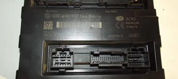 Volkswagen Touareg II Comfort/convenience module 4H0907064BH 5DK01022862