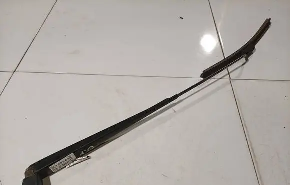 Renault Scenic I Front wiper blade arm 7700843526
