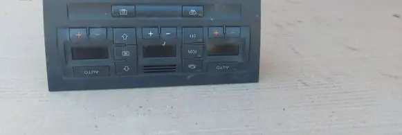 Audi A4 S4 B7 8E 8H Climate control unit 8E0820043BJ 0640942