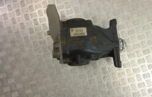BMW X3 F25 Rear differential 7592009