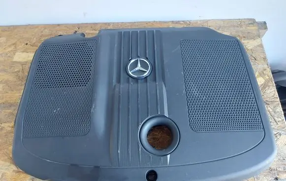 Mercedes-Benz E W212 Engine cover (trim) A6510102767