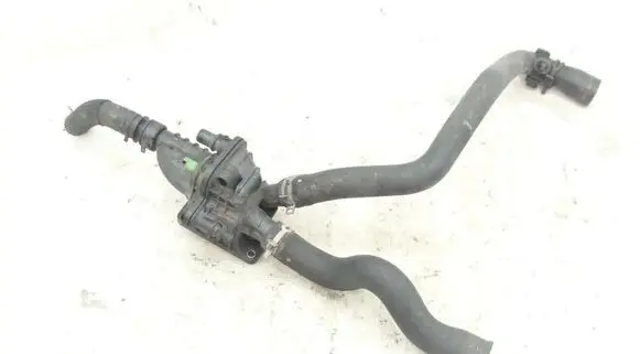Peugeot 301 Thermostat housing 9684588980