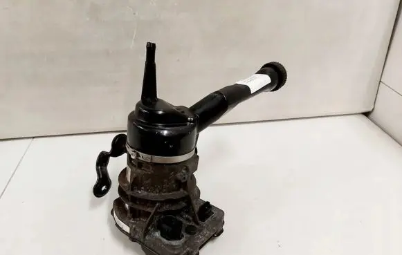 Citroen Berlingo Power steering pump 9686207080