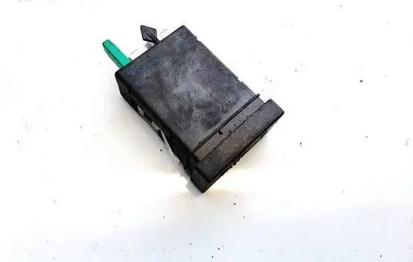 Volkswagen PASSAT B5.5 Seat heating switch 3b0963563k