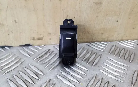 KIA Rio Electric window control switch 935801W000