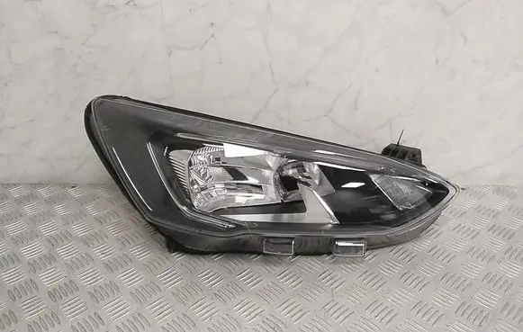 Ford Focus Headlight/headlamp MX7B13E014CE