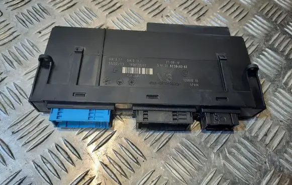 BMW 5 F10 F11 Comfort/convenience module 9228492 61359228492