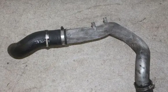 Nissan X-Trail T31 Intercooler hose/pipe