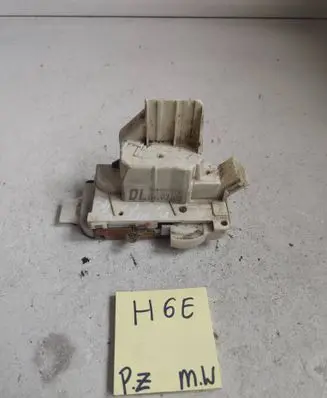 Ford Focus Front door lock 3S4AF21812KA