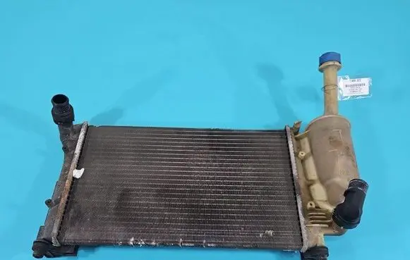 Coolant radiator