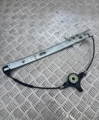 Mazda 6 Front window lifting mechanism without motor 
