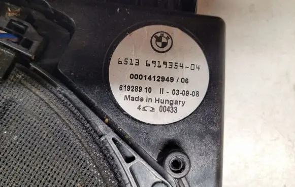 BMW 5 E60 E61 Subwoofer speaker 6513691935404 6513692910001