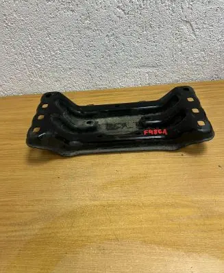 Mercedes-Benz GLC X253 C253 Gearbox mounting bracket A2052422201 F4861