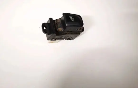Hyundai i20 (PB PBT) Electric window control switch 202005491