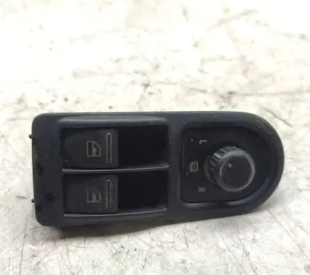 Volkswagen Transporter - Caravelle T5 Electric window control switch 7H595939