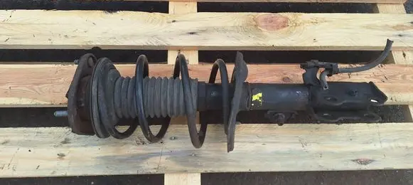 Toyota Auris 150 Front shock absorber with coil spring