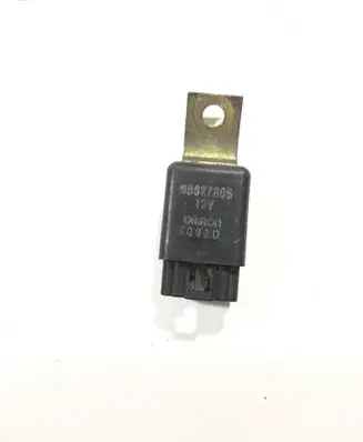 Hyundai Santa Fe Other relay MB627895 3092D