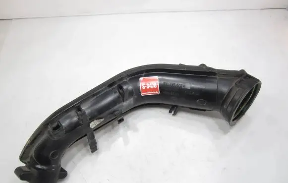 Volkswagen Jetta VI Intercooler hose/pipe 03C145673N