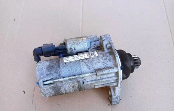 Volkswagen Golf VI Starter motor 02Z911024K 200612 TS18ER121