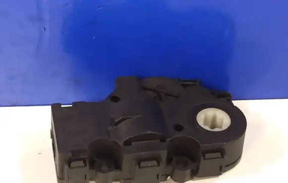 A/C air flow flap actuator/motor