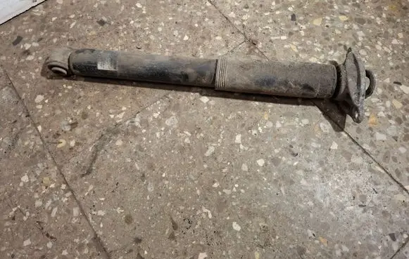 Volvo S60 Rear shock absorber/damper 31262910