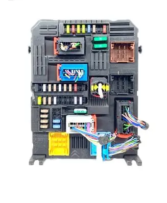 Citroen C3 Fuse box set 9832880280