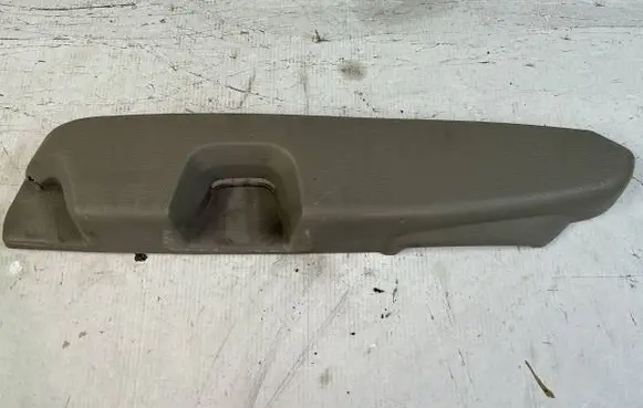 Volvo S60 Front door seat control surround trim 9174422