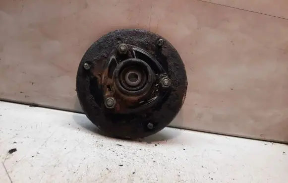 Audi A6 S6 C4 4A Front upper strut mount 