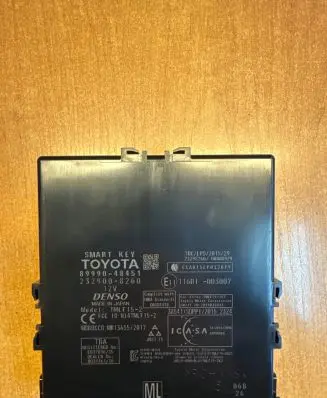 Lexus RX 450H Keyless (KESSY) go control unit/module 8999048451 8999008261