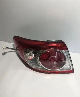 Hyundai Santa Fe Rear/tail lights 924012B5 A046695