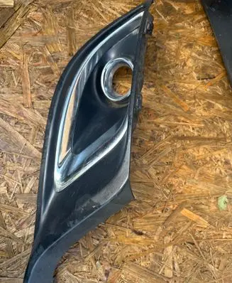 Dodge Durango Front fog light trim/grill 05113679A