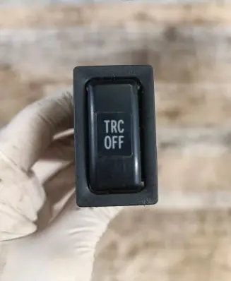 Traction control (ASR) switch