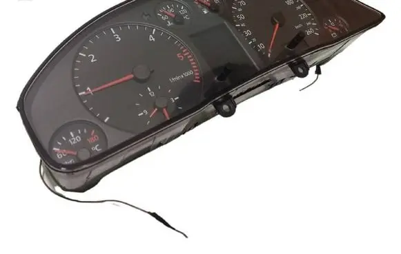 Audi A6 S6 C5 4B Speedometer (instrument cluster) 4B0919880G 88311300