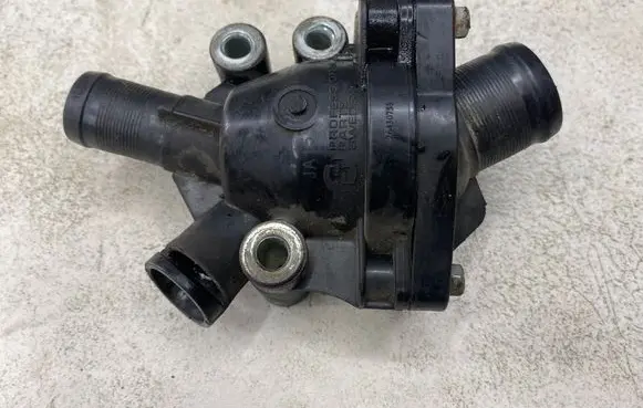 Volvo V70 Thermostat 26430753